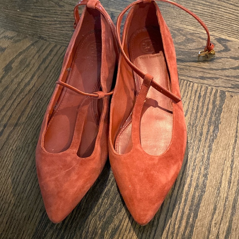 Tory Burch burnt orange flats barely worn good condition